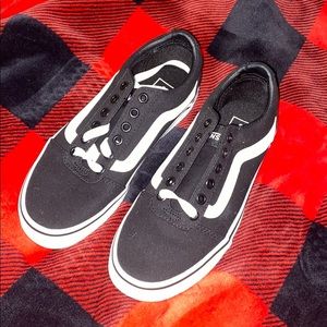 Black Vans